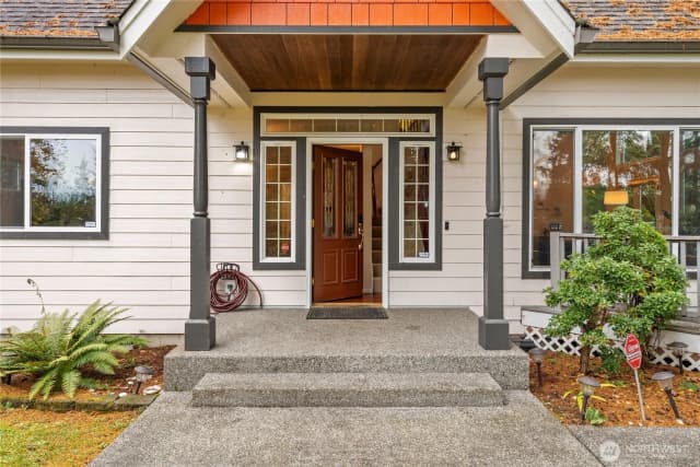 Property photo for 2736 Mountain View Drive Ne, Hansville photo 2