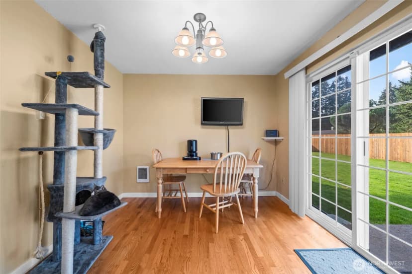 Property photo for 11910 Denny Avenue Nw, Port Orchard photo 10