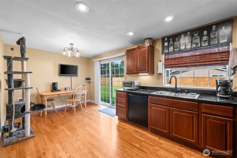 Property photo for 11910 Denny Avenue Nw, Port Orchard photo 12