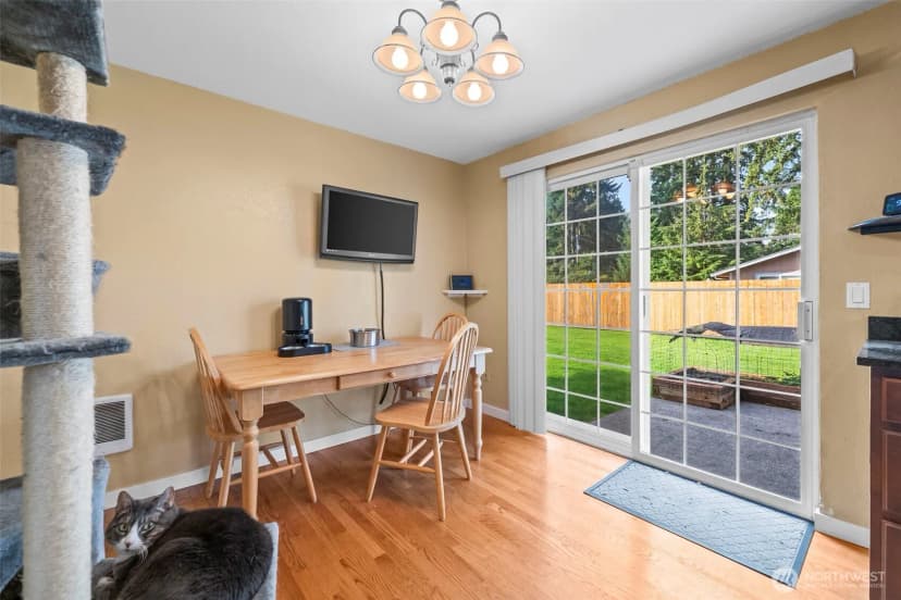 Property photo for 11910 Denny Avenue Nw, Port Orchard photo 9