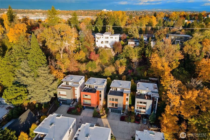 Property photo for 5030 Puget Boulevard Sw, Seattle photo 35