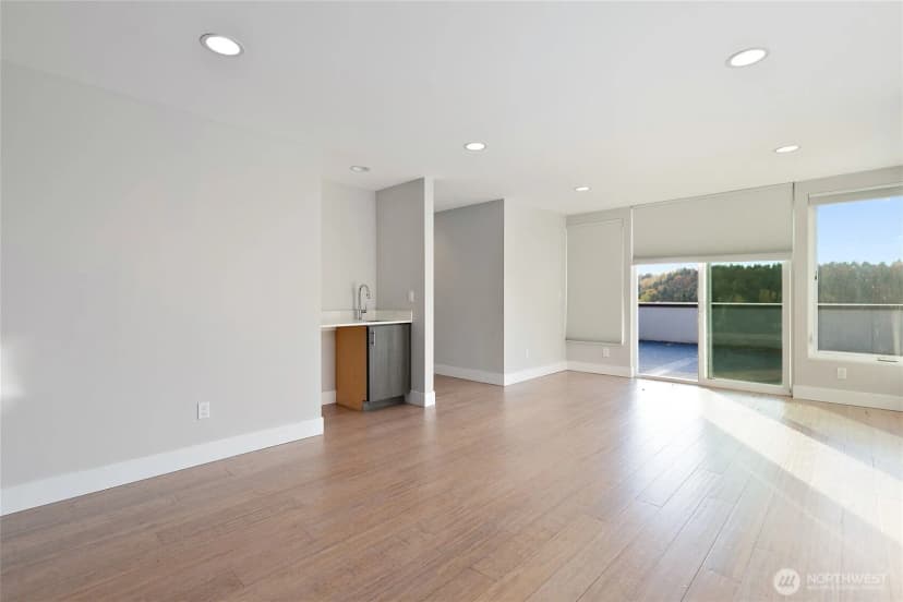 Property photo for 5030 Puget Boulevard Sw, Seattle photo 30