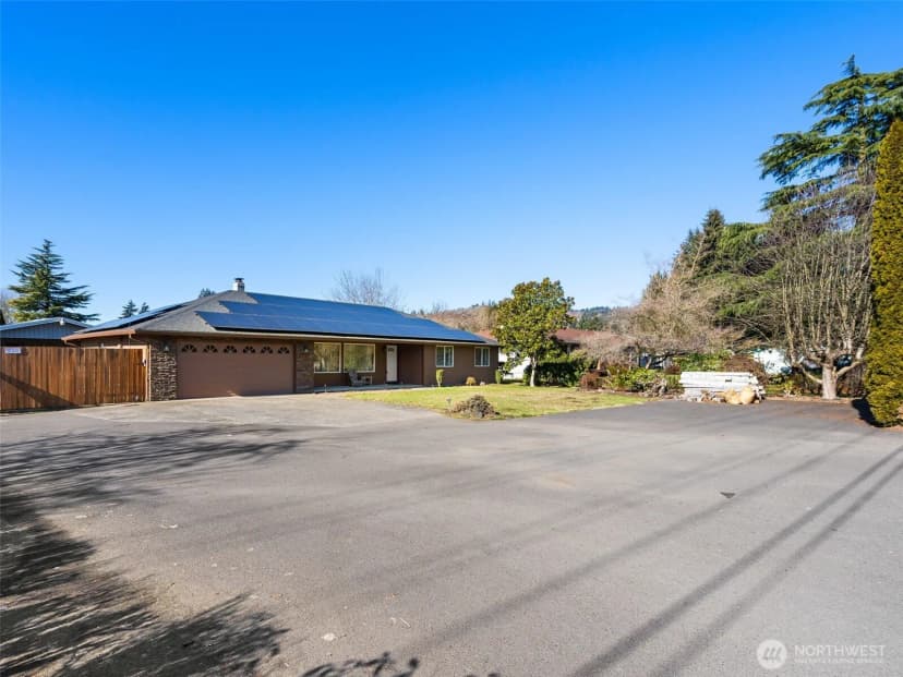 Property photo for 2142 Lewis River Road, Woodland photo 2