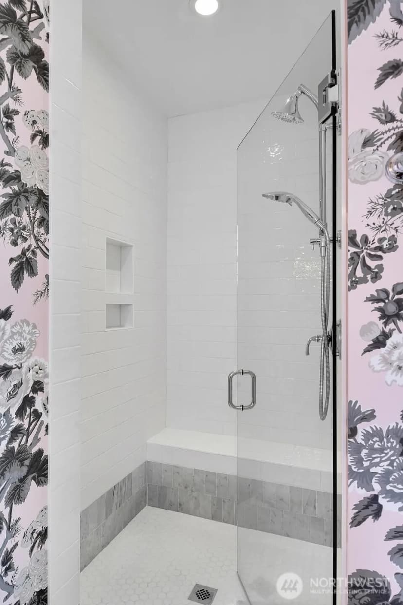 Property photo for 2130 10th Street W #28, Seattle photo 17