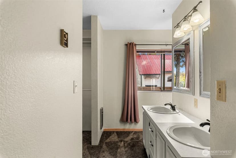 Property photo for 120 S Douglas Street, Cashmere photo 20