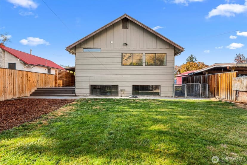 Property photo for 120 S Douglas Street, Cashmere photo 39