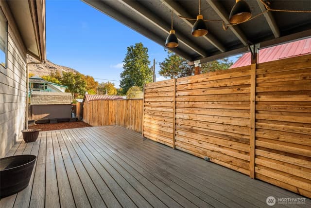 Property photo for 120 S Douglas Street, Cashmere photo 5