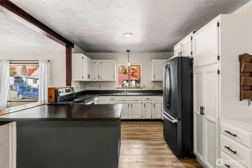 Property photo for 120 S Douglas Street, Cashmere photo 9