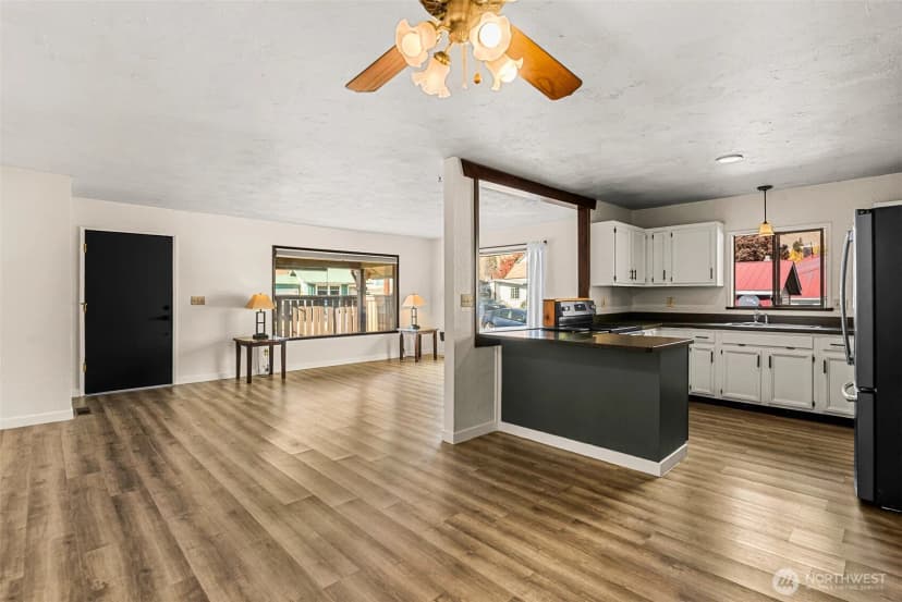 Property photo for 120 S Douglas Street, Cashmere photo 8
