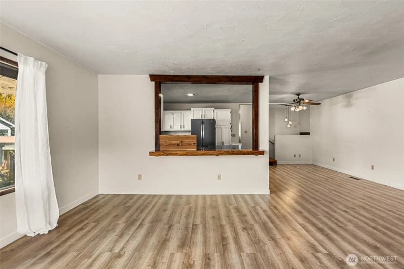Property photo for 120 S Douglas Street, Cashmere photo 15