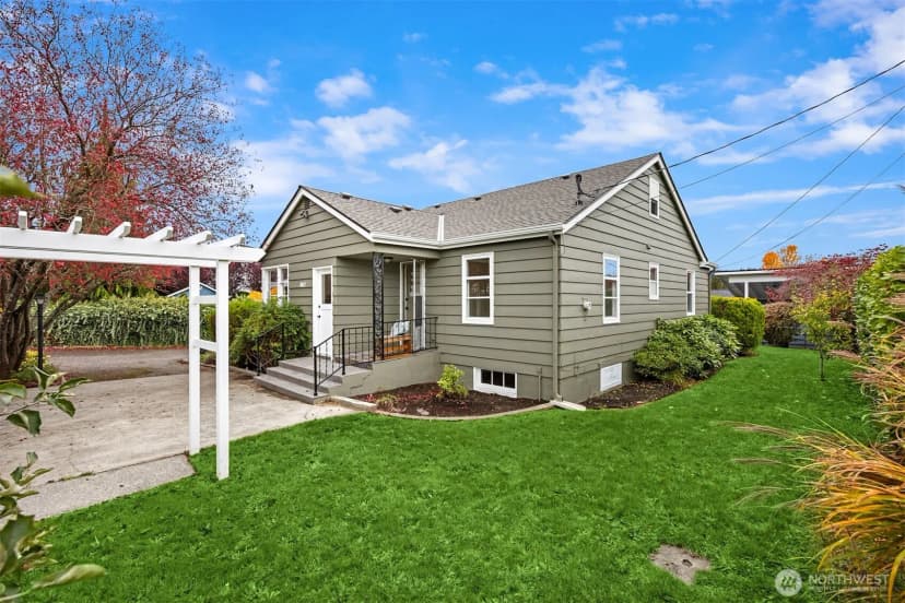 Property photo for 18152 6th Avenue Ne, Poulsbo photo 14