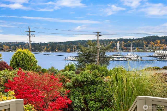 Property photo for 18152 6th Avenue Ne, Poulsbo photo 3