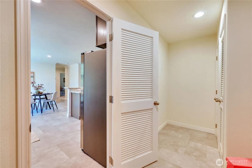 Property photo for 21381 Howard Avenue Ne, Kingston photo 18