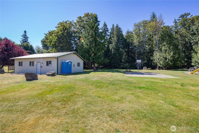 Property photo for 21381 Howard Avenue Ne, Kingston photo 38