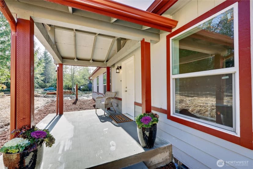 Property photo for 21381 Howard Avenue Ne, Kingston photo 6