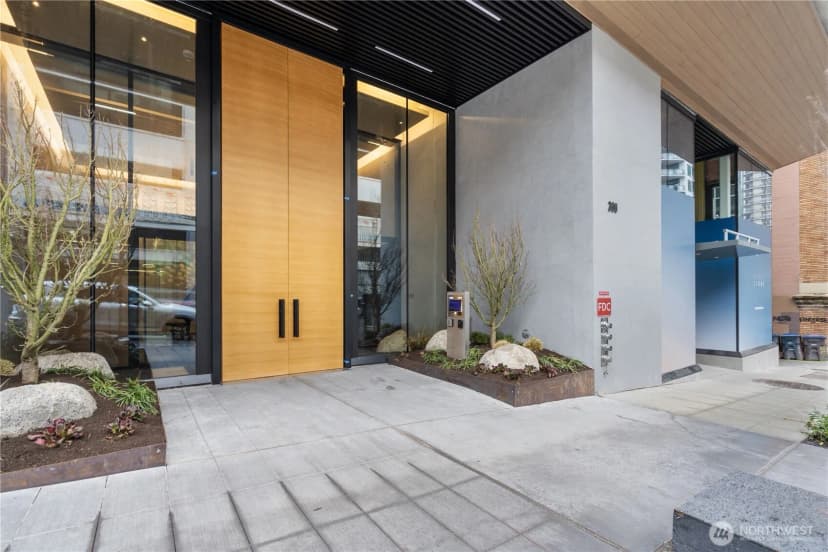 Property photo for 300 Virginia Street #2210, Seattle photo 2