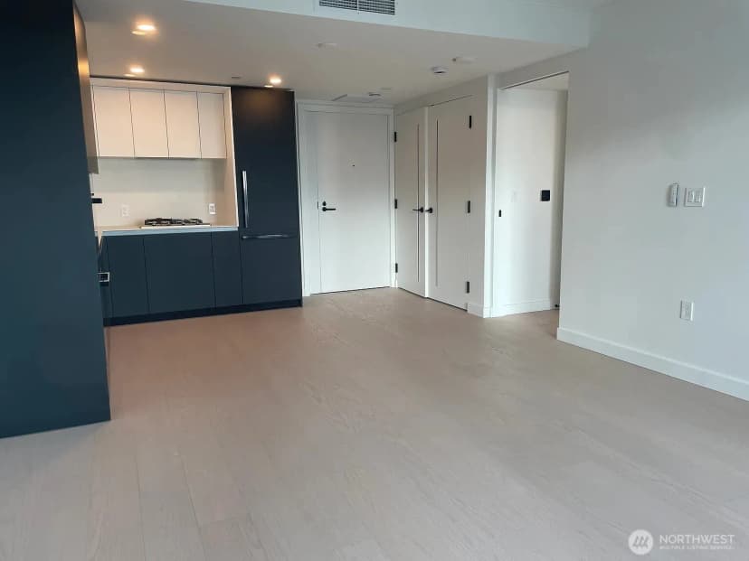 Property photo for 300 Virginia Street #2210, Seattle photo 4