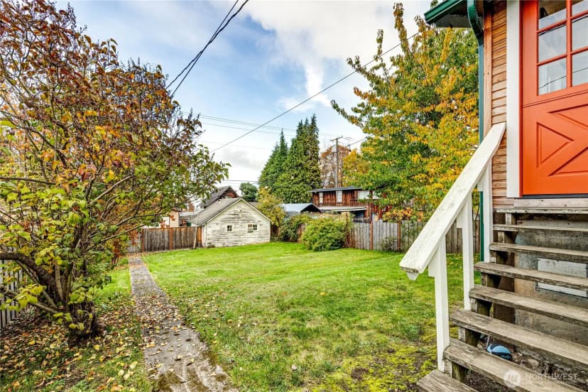 Property photo for 917 E 9th Street, Port Angeles photo 34
