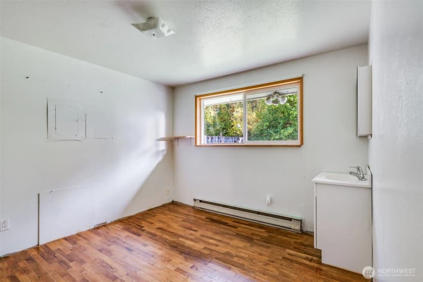 Property photo for 33526 18th Avenue S, Federal Way photo 17