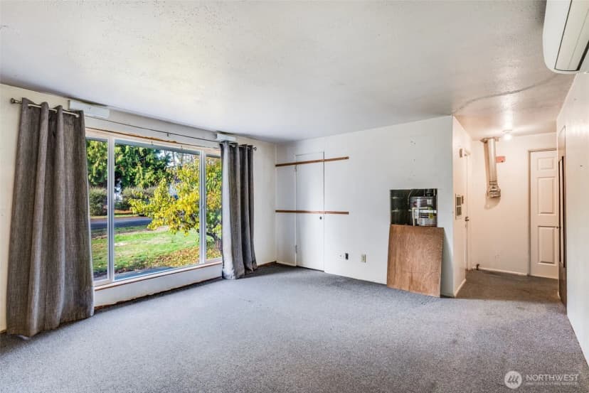 Property photo for 33526 18th Avenue S, Federal Way photo 3