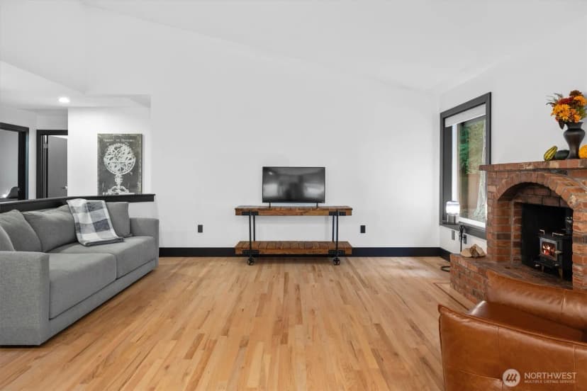Property photo for 11823 15th Avenue Nw, Gig Harbor photo 8
