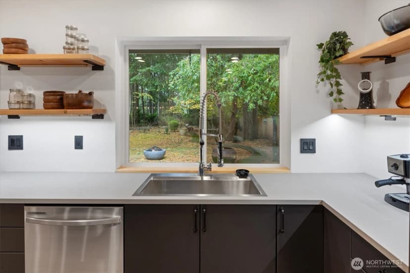 Property photo for 11823 15th Avenue Nw, Gig Harbor photo 16