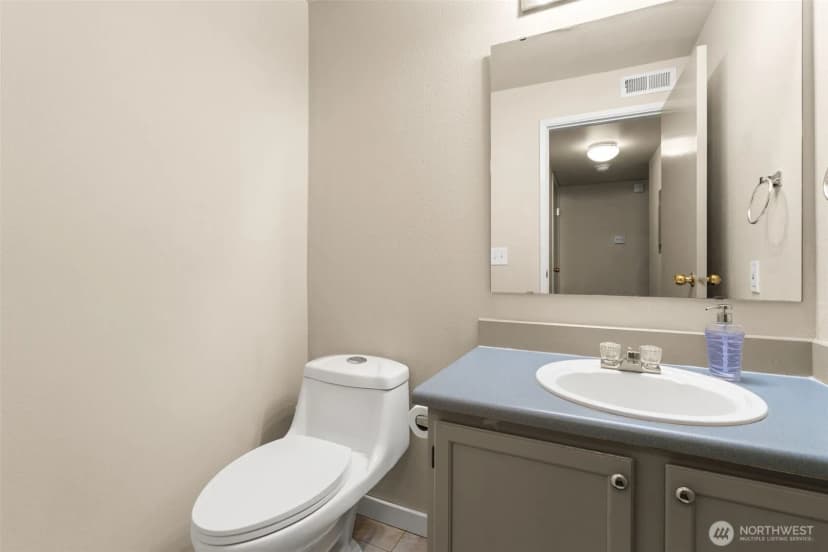 Property photo for 1330 Nw Slate Lane #101, Silverdale photo 17