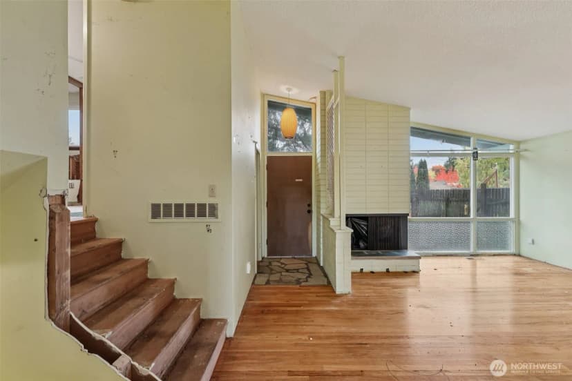 Property photo for 15424 Se 7th Place, Bellevue photo 10