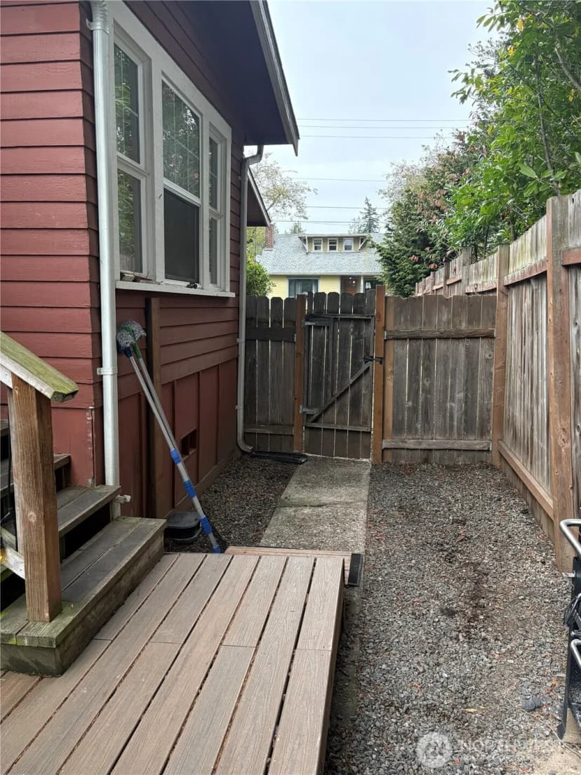 Property photo for 6715 Ne Pine Street, Suquamish photo 9