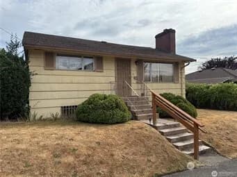 Property photo for 1709 S Juneau Street, Seattle