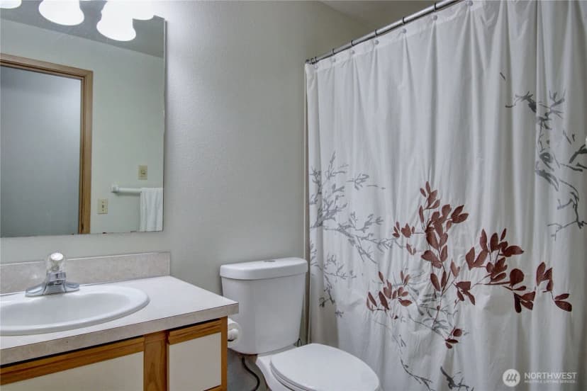 Property photo for 17728 27th Avenue Ne, Marysville photo 23
