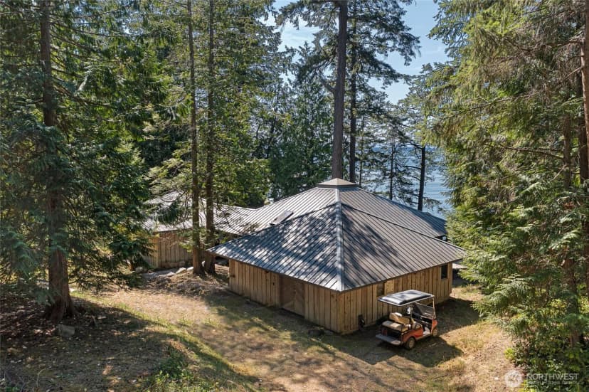 Property photo for 30 Smugglers Rowe, Henry Island photo 13