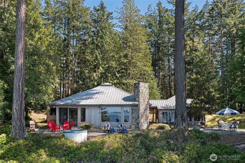 Property photo for 30 Smugglers Rowe, Henry Island photo 4