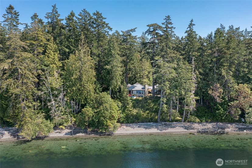 Property photo for 30 Smugglers Rowe, Henry Island photo 2