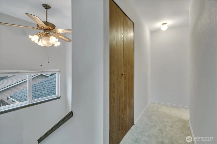 Property photo for 20416 104th Avenue Se, Kent photo 18