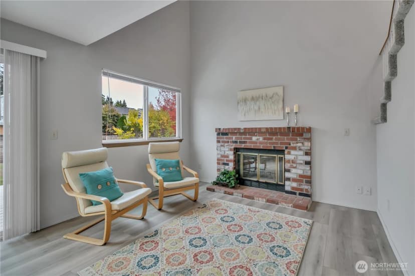 Property photo for 20416 104th Avenue Se, Kent photo 14