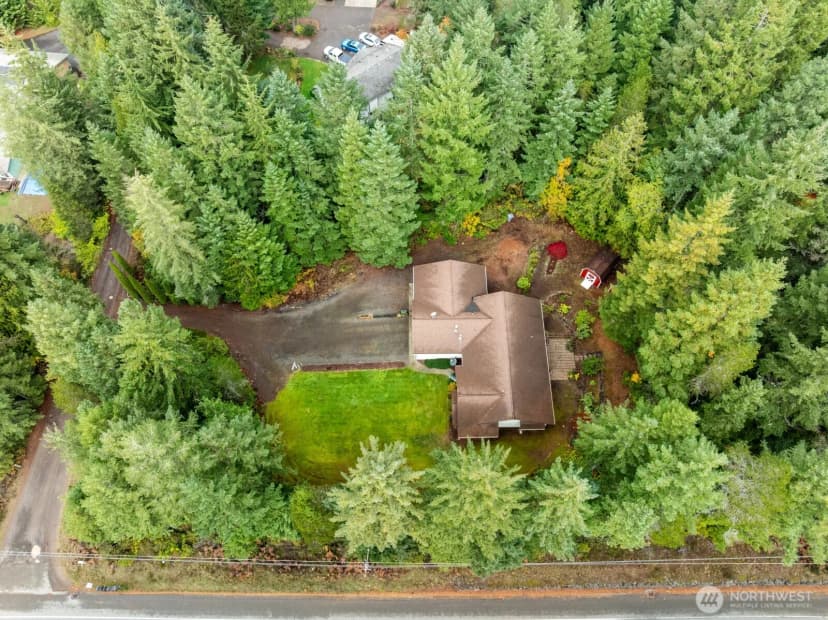 Property photo for 8010 Chagnon Pl Nw, Silverdale photo 4