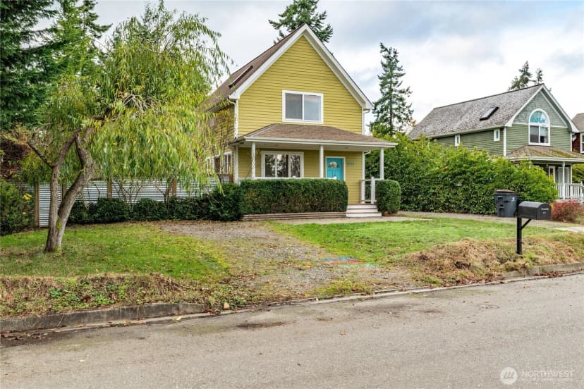 Property photo for 1011 Thomas Street, Port Townsend
