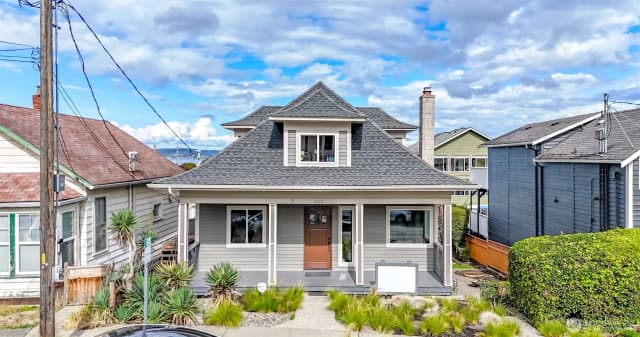 Property photo for 2315 N 30th Street, Tacoma photo 3