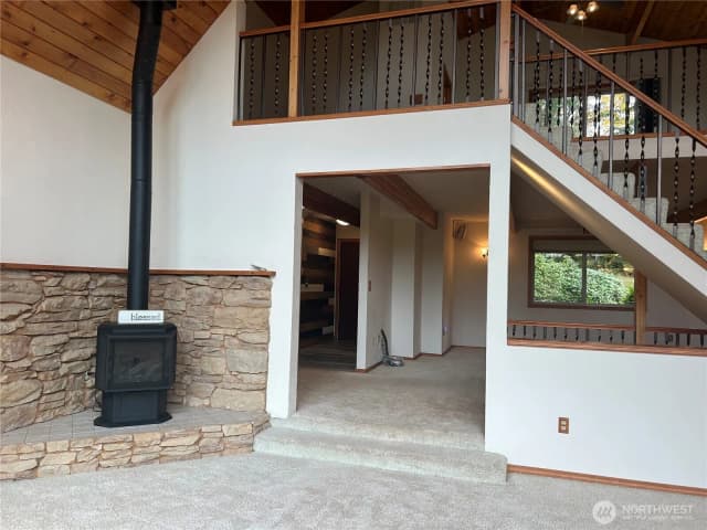 Property photo for 66 Cedar Ridge Lane, Oakville photo 5
