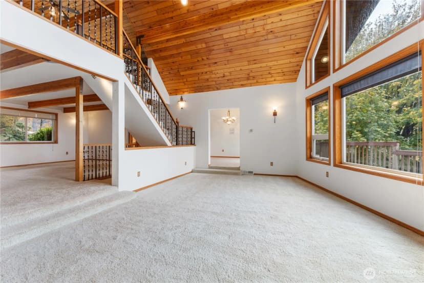 Property photo for 66 Cedar Ridge Lane, Oakville photo 6