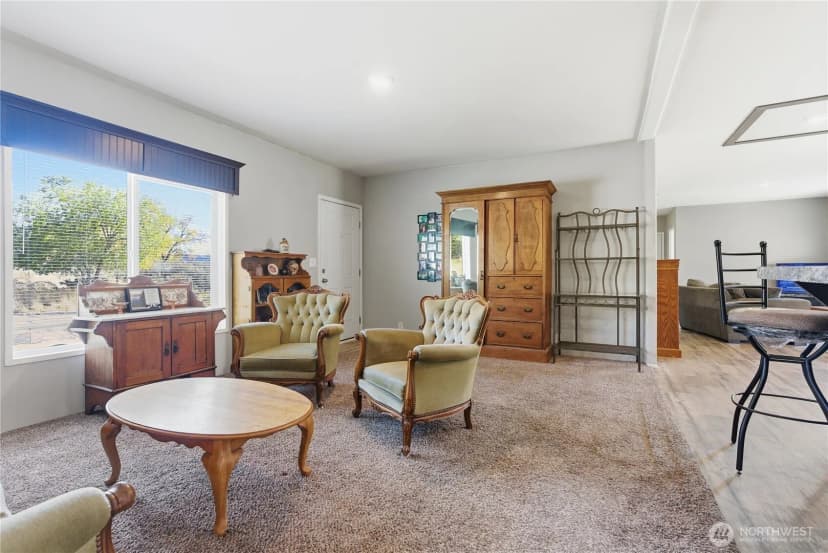 Property photo for 465 Division Street, Grand Coulee photo 3