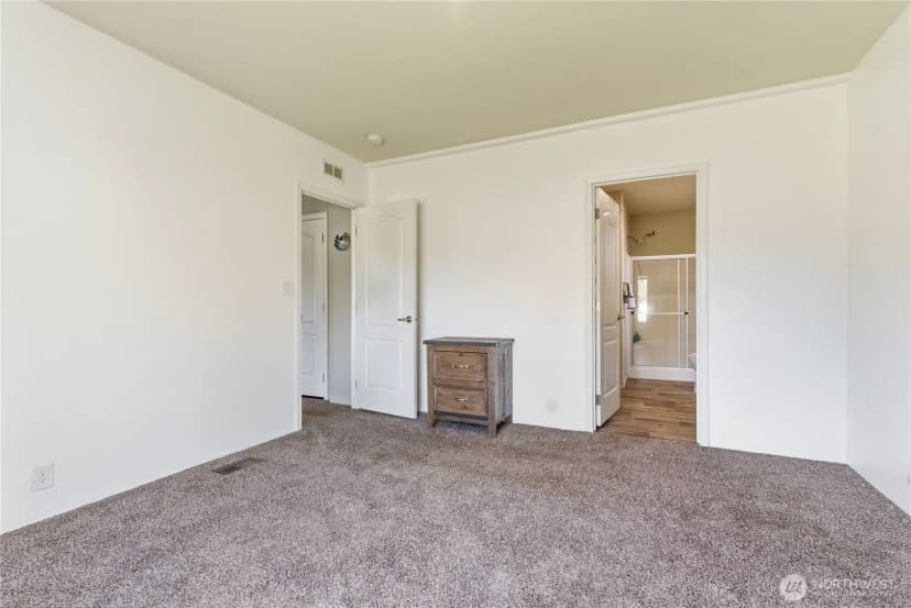 Property photo for 465 Division Street, Grand Coulee photo 8