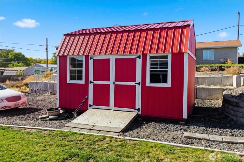 Property photo for 465 Division Street, Grand Coulee photo 33