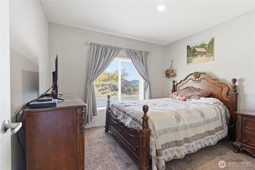 Property photo for 465 Division Street, Grand Coulee photo 22