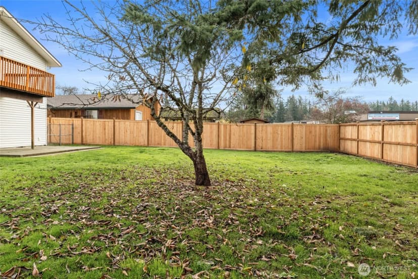 Property photo for 807 Wayne Drive, Centralia photo 30