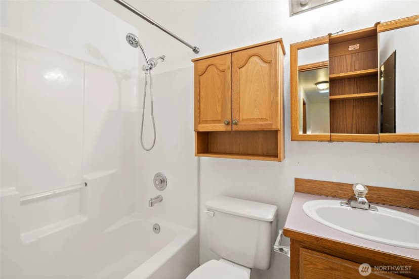 Property photo for 32446 Morgan Drive, Black Diamond photo 22