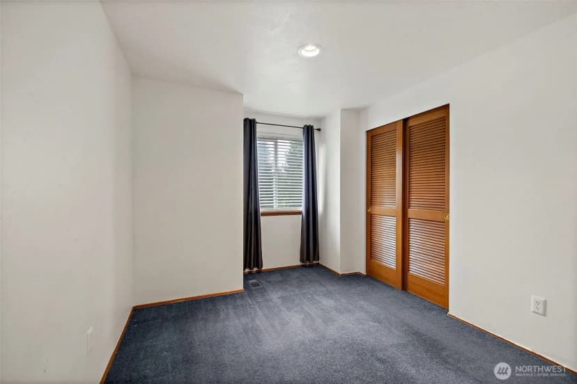 Property photo for 32446 Morgan Drive, Black Diamond photo 21