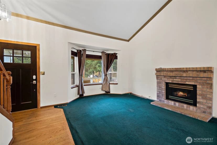 Property photo for 32446 Morgan Drive, Black Diamond photo 3