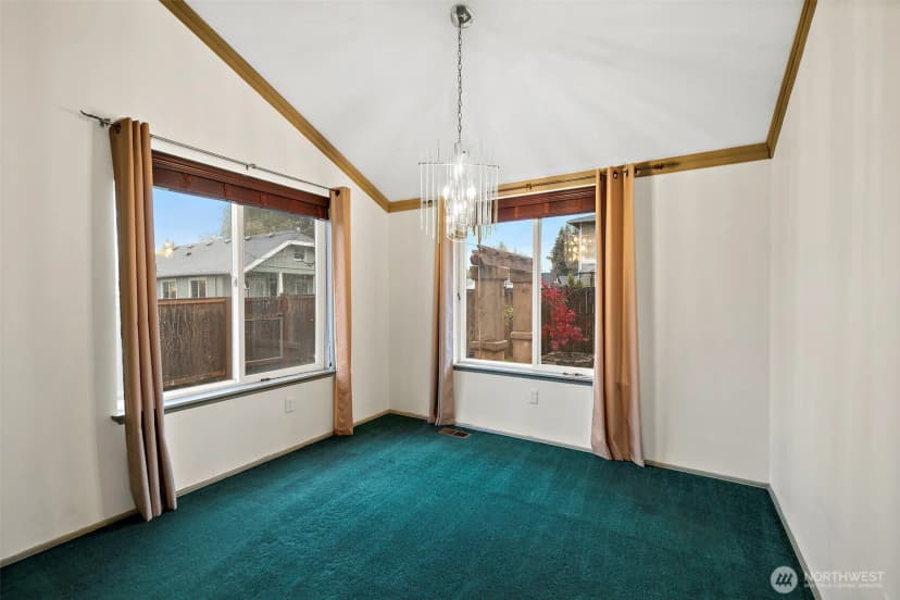 Property photo for 32446 Morgan Drive, Black Diamond photo 6